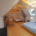Gwiazda Mogielicy Basen & Balia, Sauna Holiday home Slopnice