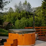 Gwiazda Mogielicy Basen & Balia, Sauna Holiday home