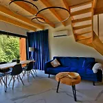 Gwiazda Mogielicy Basen & Balia, Sauna Σπίτι διακοπών *