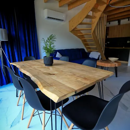 Gwiazda Mogielicy Basen & Balia, Sauna بيت للعطل
