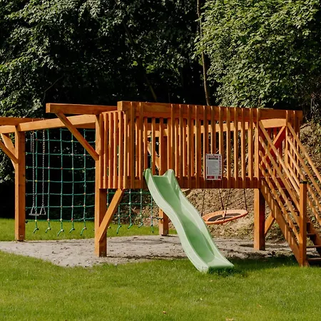 Gwiazda Mogielicy Basen & Balia, Sauna * Słopnice