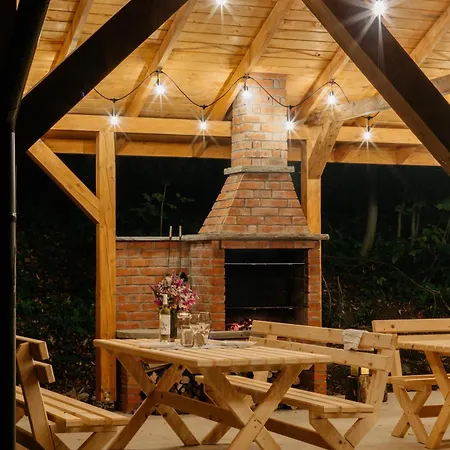 Gwiazda Mogielicy Basen & Balia, Sauna * Słopnice