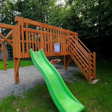 Gwiazda Mogielicy Basen & Balia, Sauna Nyaraló Słopnice