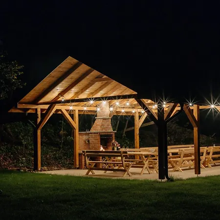 Gwiazda Mogielicy Basen & Balia, Sauna Słopnice