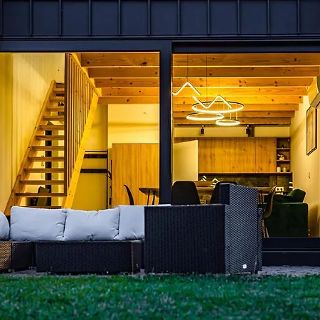 Holiday home Gwiazda Mogielicy Basen & Balia, Sauna *